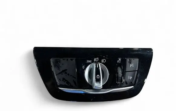 BMW M5 F90 Light switch 9493731 18347910 3054967930708