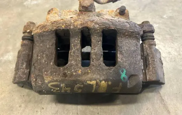 Chrysler Pacifica Front brake caliper