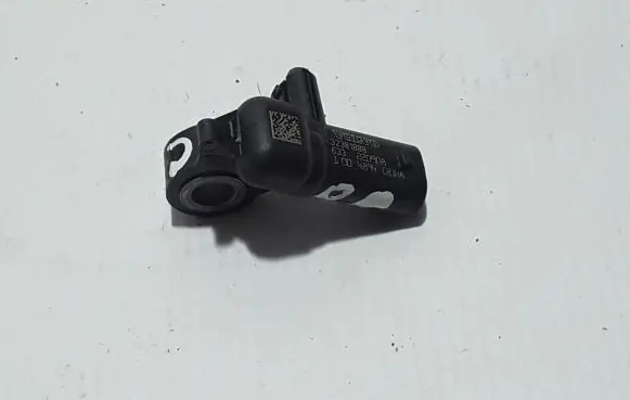 Volvo C40 Airbag deployment crash/impact sensor 32381888
