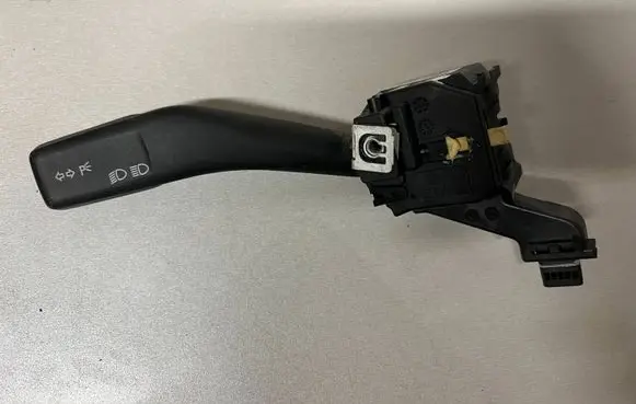 Volkswagen Golf V Indicator stalk 1K0953513 01103500 10350061655505