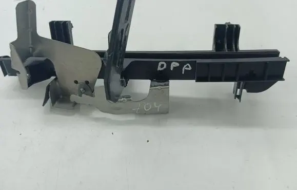 Ford Focus Front door windshield rail JX7BA21978