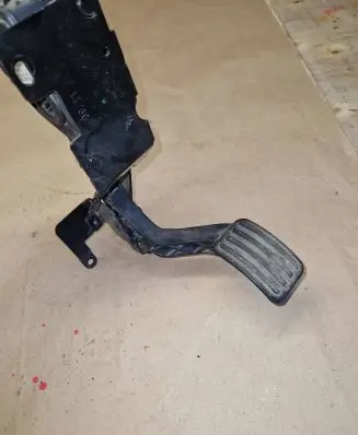 Peugeot Expert Accelerator throttle pedal 1401280680 6PV00994910 20032012