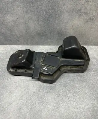 Audi A6 S6 C5 4B Headlight/headlamp dust cover 14846800