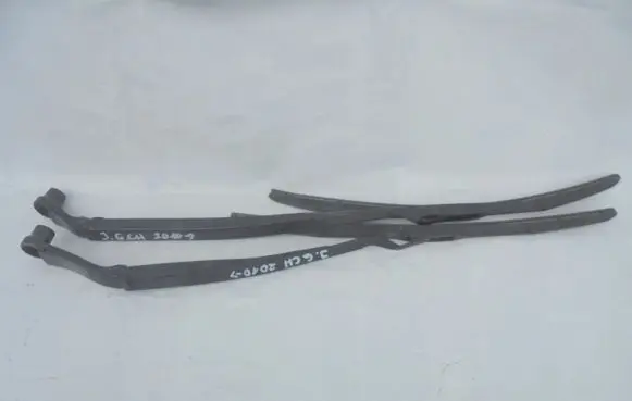 Jeep Grand Cherokee Front wiper blade arm