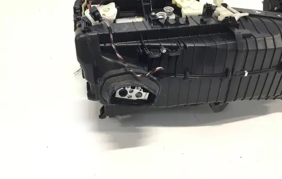Porsche Macan (95B) Interior heater climate box assembly 8T2816005D