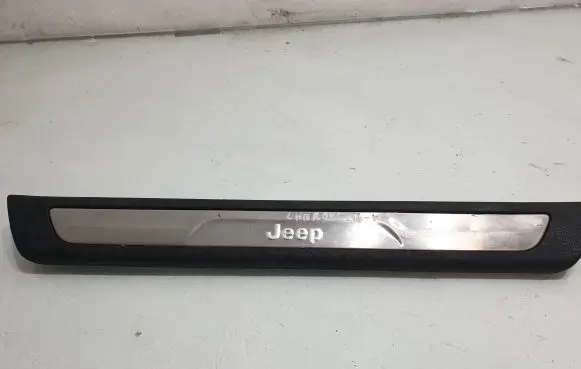 Jeep Grand Cherokee Front sill trim cover 1NC81DX9AB