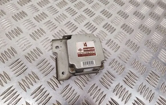 Nissan X-Trail T30 Torque split ecu control unit/module 41650EQ070