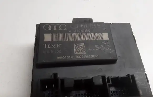 Audi Q7 4L Door control unit/module 4L0959795B 4L0910795B 0033TFJ0001