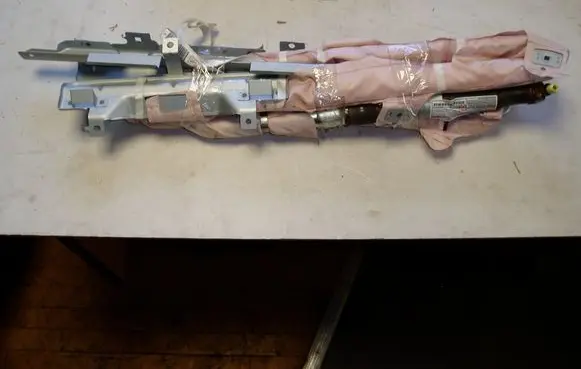 Peugeot 4007 Roof airbag