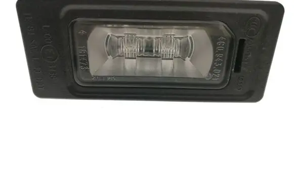 Audi Q3 8U Number plate light 4G0943021