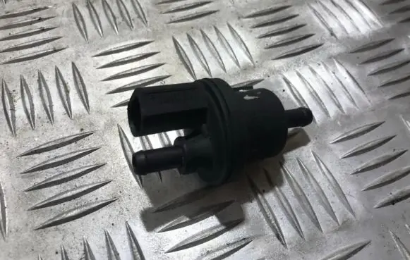 Valve vacuum