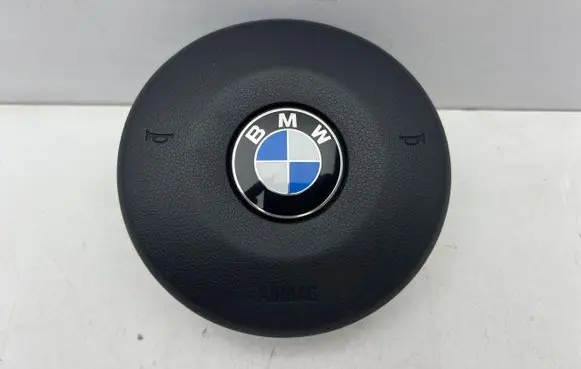 BMW 5 F10 F11 Steering wheel airbag 8438501