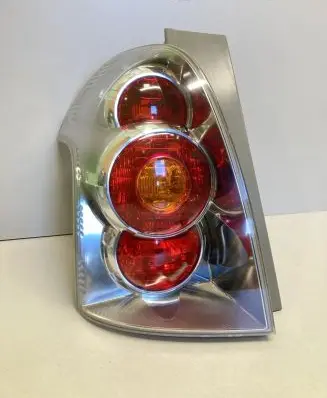 Toyota Corolla Verso AR10 Rear/tail lights