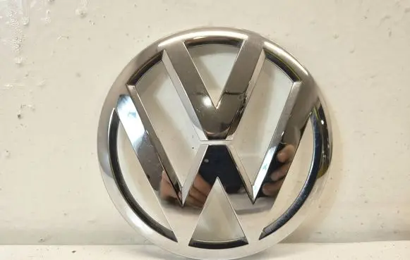 Volkswagen Transporter - Caravelle T6 Manufacturers badge/model letters 7E0853630DAUTOAS7 7E0853630D