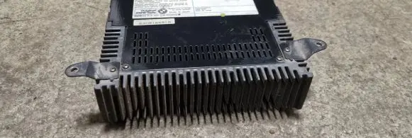 BMW 5 E34 Sound amplifier 65128360238
