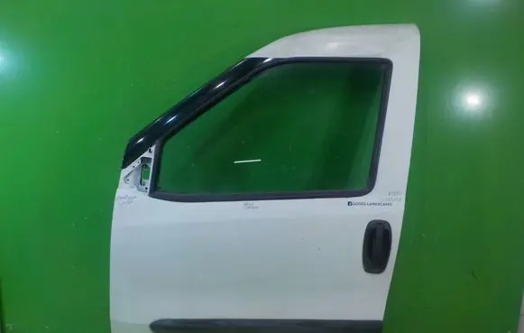 Opel Combo D Front door PRZOD LEWE