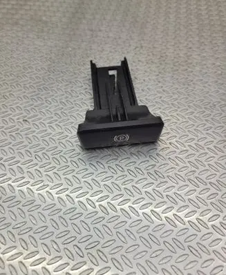 Mercedes-Benz Vito Viano W447 Hand brake release handle A4474270120