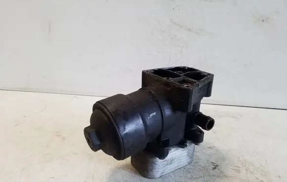 Audi TT TTS Mk2 Oil filter mounting bracket 70346682 03L117021C