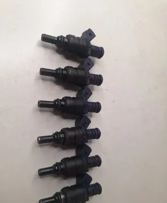 Fuel injector