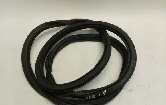 Peugeot 408 P54 Sliding door rubber seal 