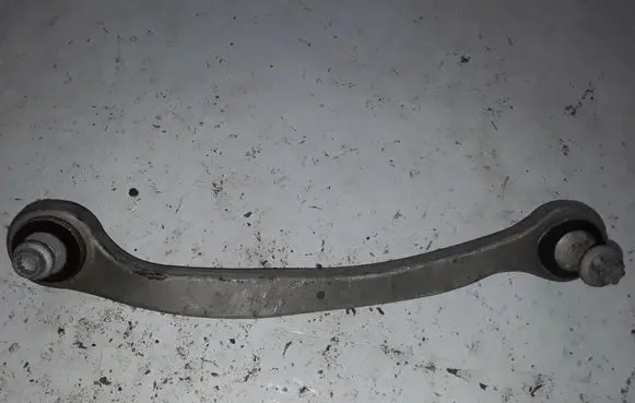 Mercedes-Benz E W211 Rear control arm A2303520001