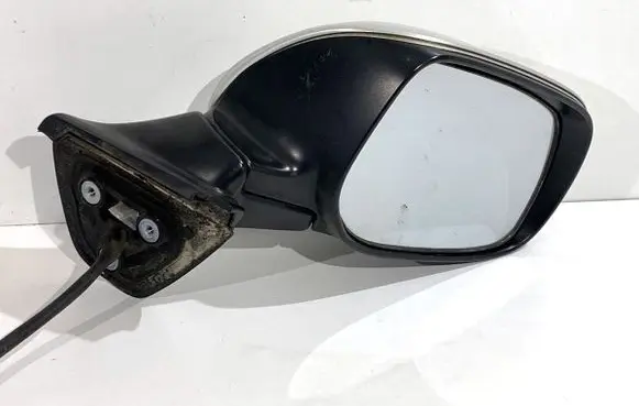 Toyota Auris 150 Front door electric wing mirror 1C0
