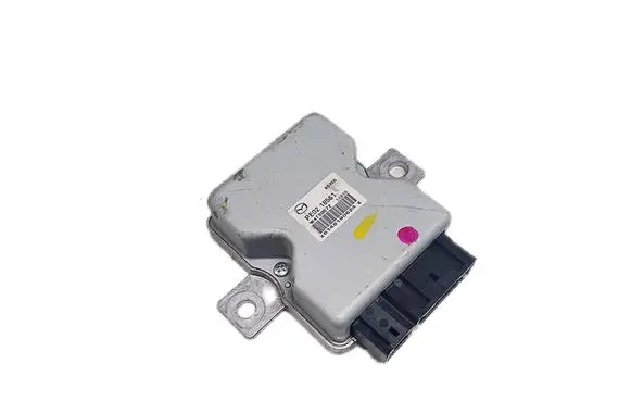 Mazda 6 Fuel injection pump control unit/module PE0218561