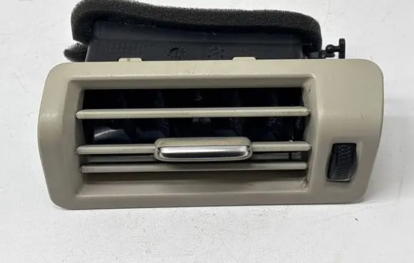 Volvo XC60 Dashboard side air vent grill/cover trim AD7GP