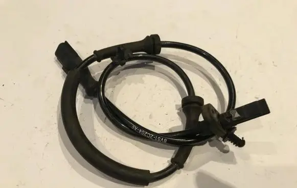 Ford Fiesta ABS brake wheel speed sensor 8v512c204ae 8v51-2c204-ae