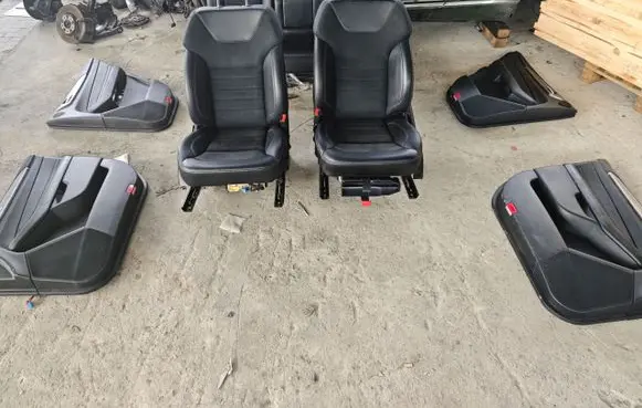 Mercedes-Benz ML W166 Door card panel trim set 72718188281