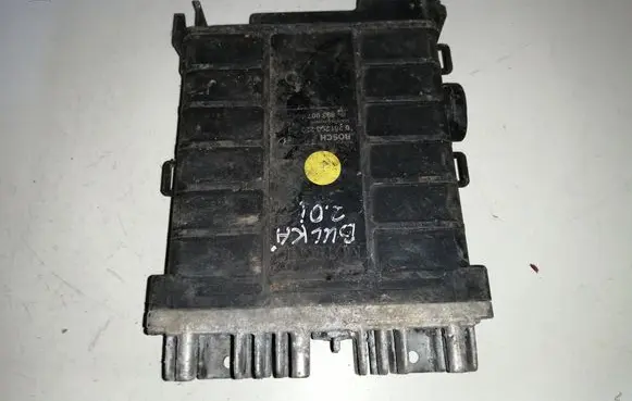 Audi 80 90 S2 B4 Engine control unit/module 0261200220 893907404