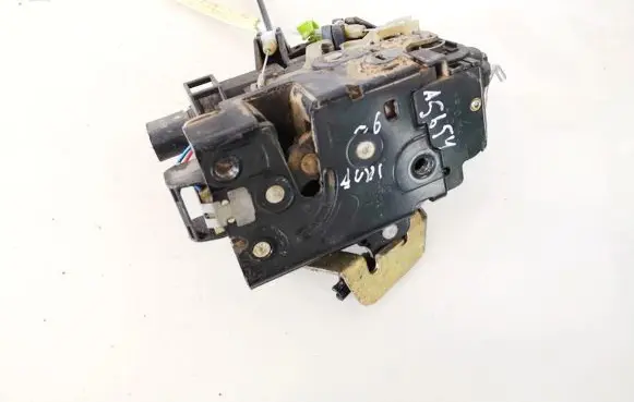 Audi A6 S6 C5 4B Rear door lock 4b0839016b