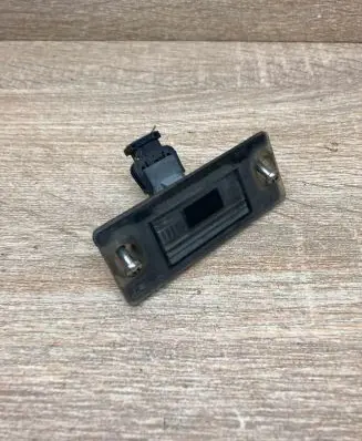 Audi A4 S4 B5 8D Number plate light 8D9943021