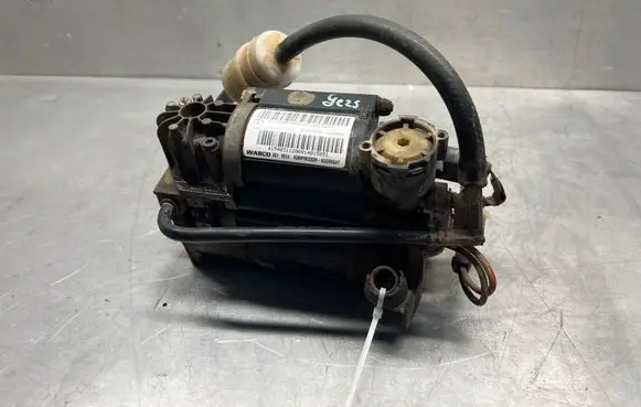 Mercedes-Benz E W211 Air suspension compressor/pump 211320030401 0010814 4154031120