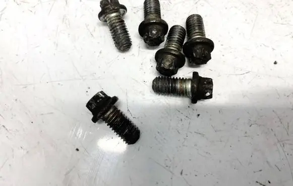 Opel Insignia A Nuts/bolts 