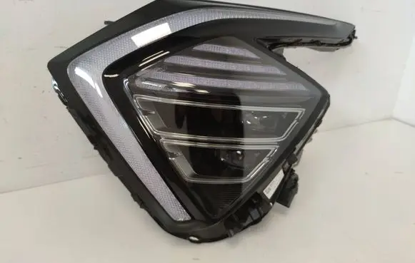 KIA Sportage Headlight/headlamp R292112010