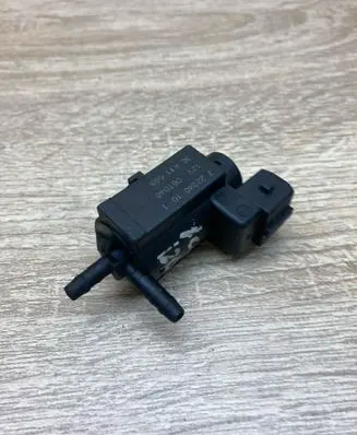 Volvo S60 Turbo solenoid valve 72224010 30611668 06T048