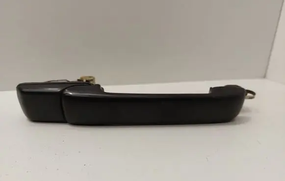 Volkswagen Golf III Front door exterior handle 1H0837299