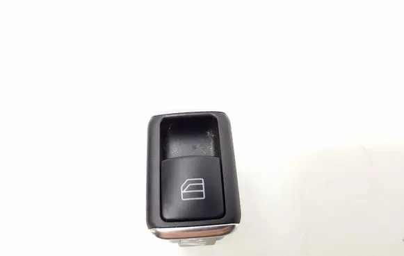 Mercedes-Benz C W204 Electric window control switch A2049055502