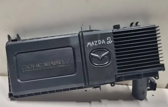 Mazda 2 Air filter box 1001409894