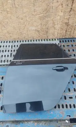 Audi A4 S4 B8 8K Rear door LZ9Y
