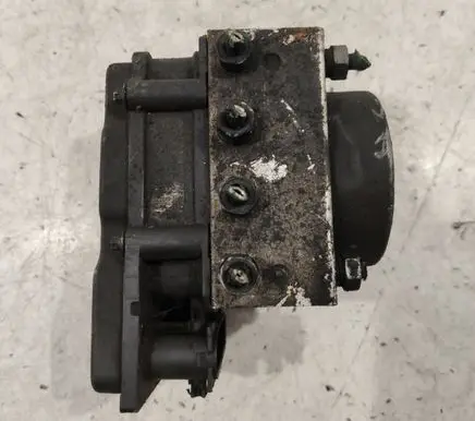 Renault Scenic II - Grand scenic II ABS Pump 0265800519 8200737985