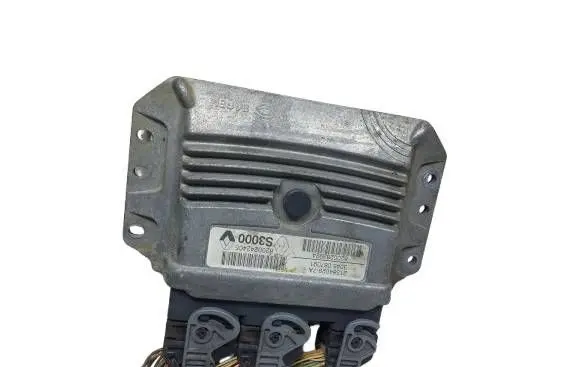Renault Megane II Engine control unit/module 8200242405 8200283924