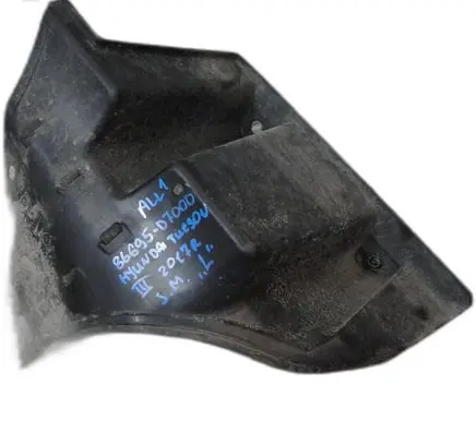 Hyundai Tucson TL Engine splash shield/under tray 86695D7000