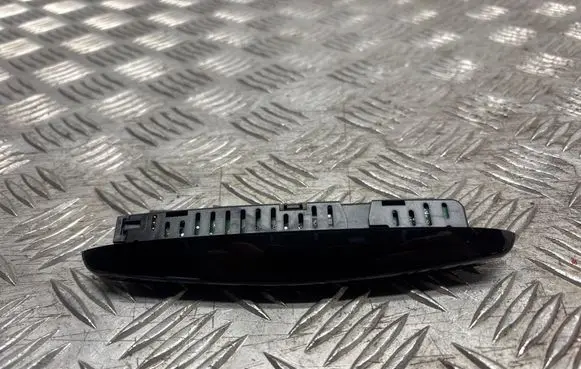 Mercedes-Benz E W212 Parking PDC sensor display screen A0015424523
