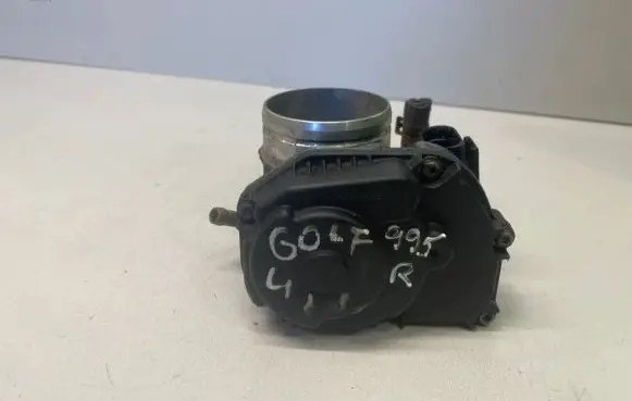 Volkswagen Golf IV Throttle valve 06A133064J