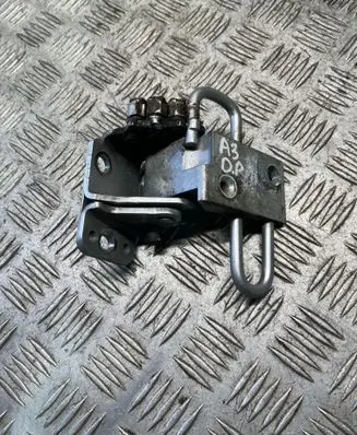 Audi A3 S3 A3 Sportback 8P Front door lower hinge 8E0831412E