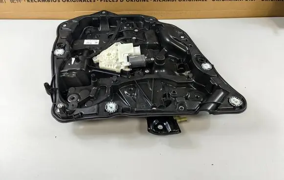 BMW 5 G30 G31 Rear door window regulator motor 7455083 51337487087 7487087