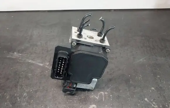 Audi A4 S4 B5 8D ABS Pump 8E0614111T 0265202401