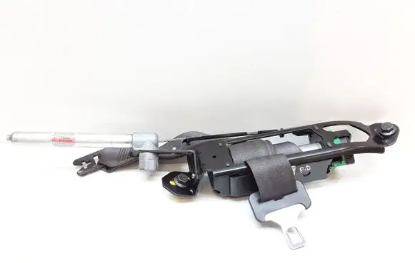 Volvo S80 Front seatbelt